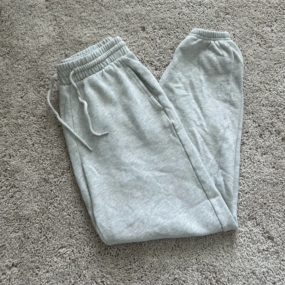 Old Navy High-Waisted Sweatpants